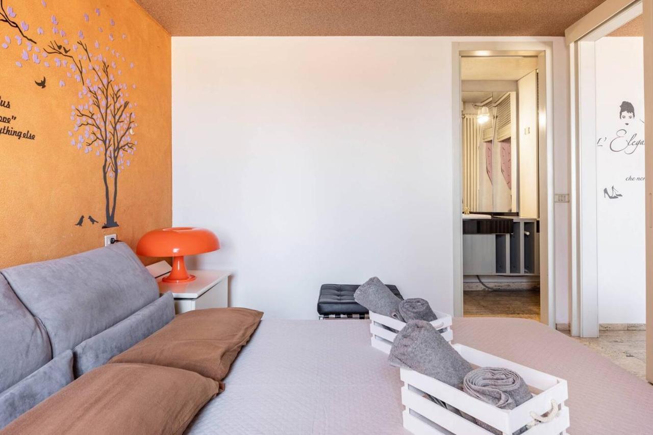 Lhe Sweet Apartment Cesena Eksteriør billede