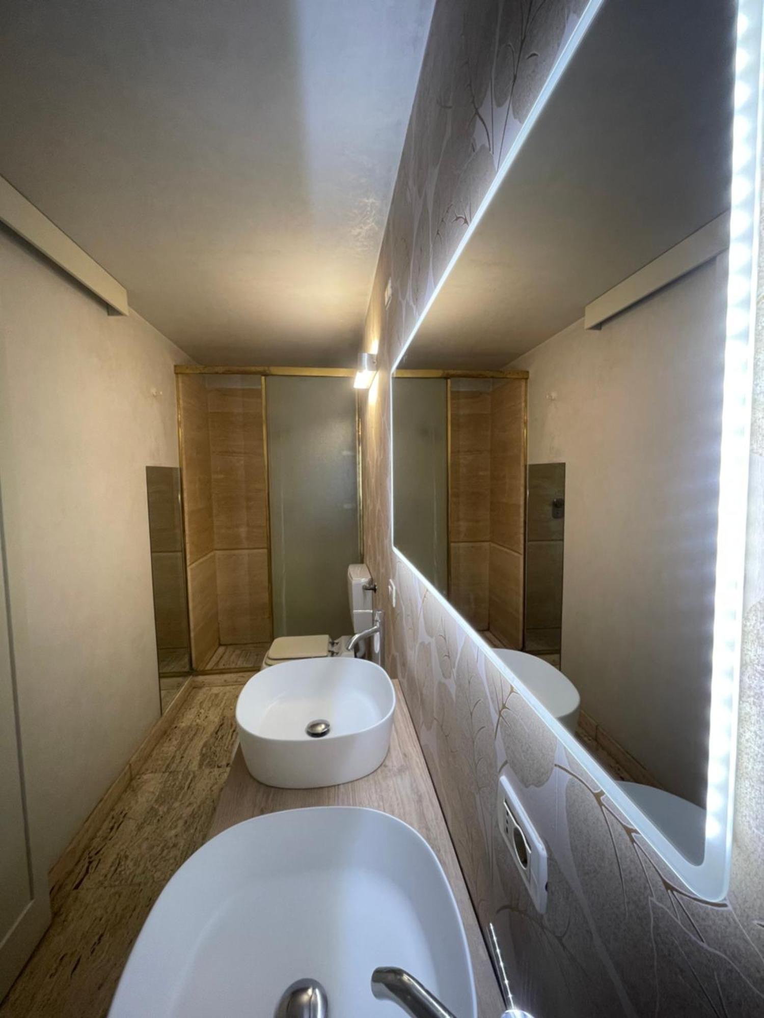 Lhe Sweet Apartment Cesena Eksteriør billede